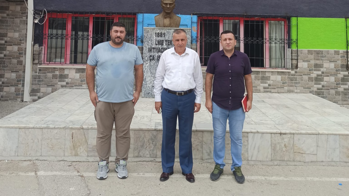 Osmangazi İlçe Milli Eğitim Müdürümüz Sn.Gürhan ÇOKGEZER okulumuzu ziyaret etti.